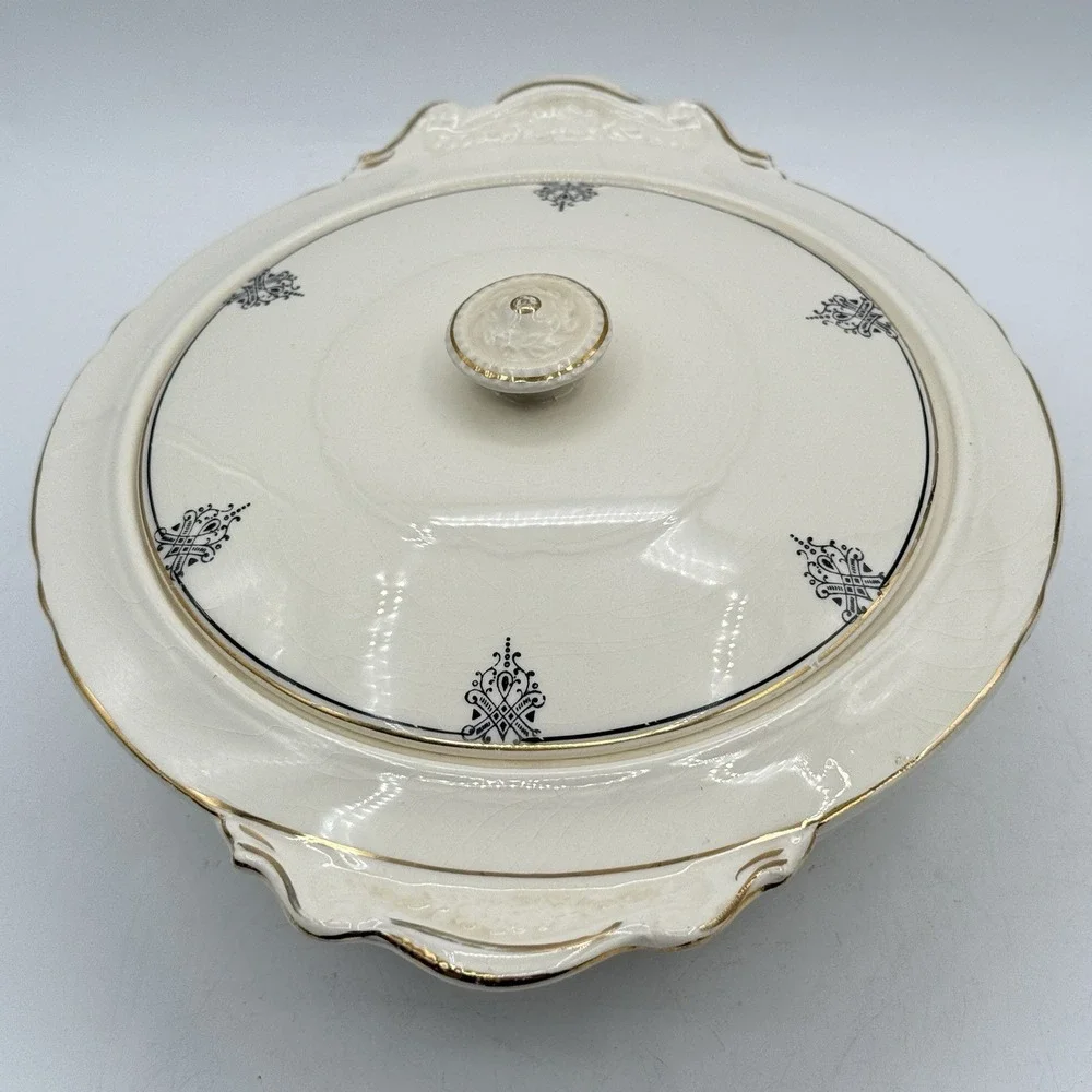 VTG 1940's Crown Potteries Co Covered Dish‎ - Vegetable Bowl - Gold Trim -